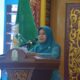 Pj Ketua TP-PKK Aceh, Safriati saat memberikan sambutan dan materi pada Seminar Awam Edukasi Diabetes dan Obesitas di Restoran Pendopo Gubernur Aceh, Kamis, (26/9). (Waspada/Zafrullah)