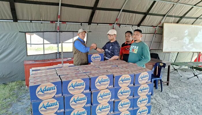 Ketua DPRK Simeulue Gercep Bantu Korban Kebakaran Sinabang