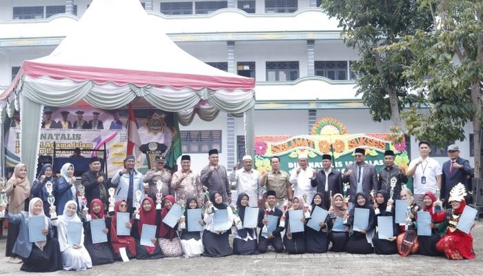 Ketua BPC HIPMI Palas Hadiri Dies Natalis Ke-16 IAI