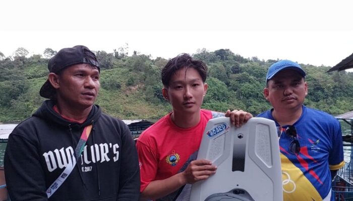 Jason Sumbang Emas Pertama Kepri Dari Wakeboard Putra