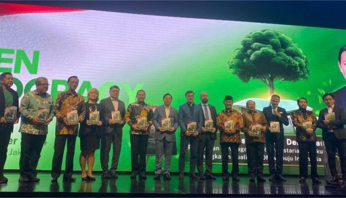 Peluncuran Buku Momen Mendeklarasikan Sultan Sebagai Calon Ketua DPD RI