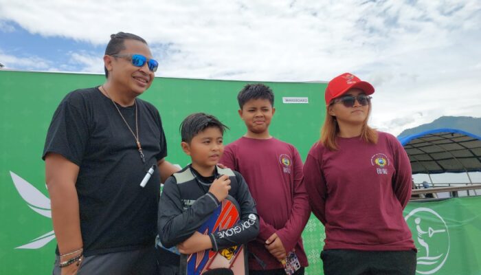 Tiga Bersaudara Asal Sulsel Ikut PON Cabor Ski Air Danau Toba