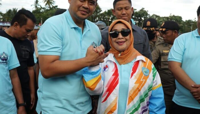 Plt. Bupati Labuhanbatu Hadiri Pembukaan Turnamen Sepakbola Korpri