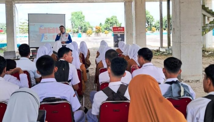 Honda Konsisten Edukasi #Cari_Aman Generasi Muda