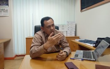 SEKRETARIS Tim Pemenangan Bobby-Surya, Abdul Rahim Siregar Waspada/Partono Budy