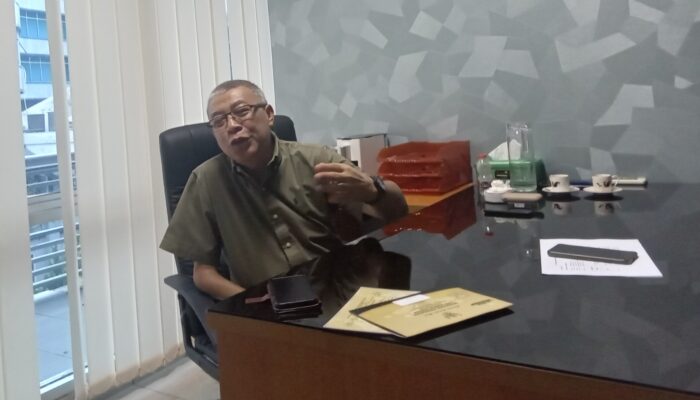 Para Menteri Diminta Kongsi Kantor