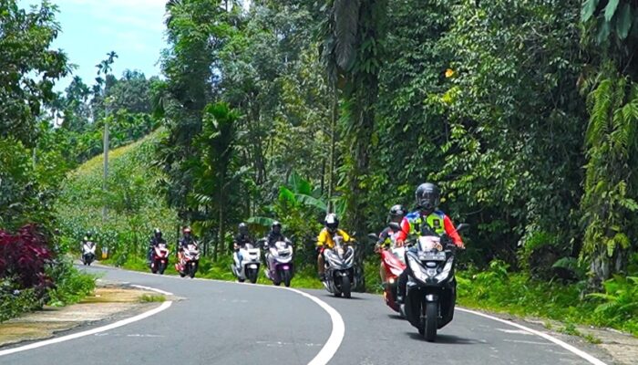 Berkelas, Sunmori Day PCX 160 Hadirkan Sensasi Wisata Ajaib