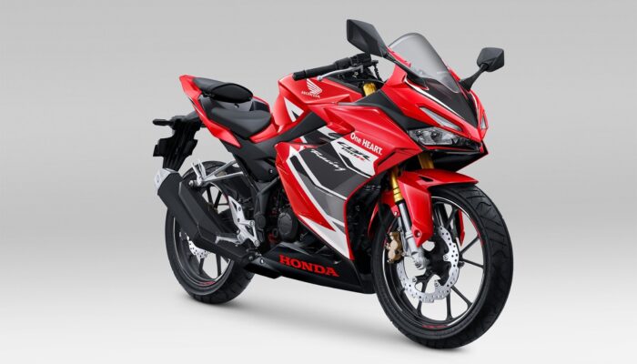 Motor Sport Honda Terlaris New CBR150R Makin Agresif