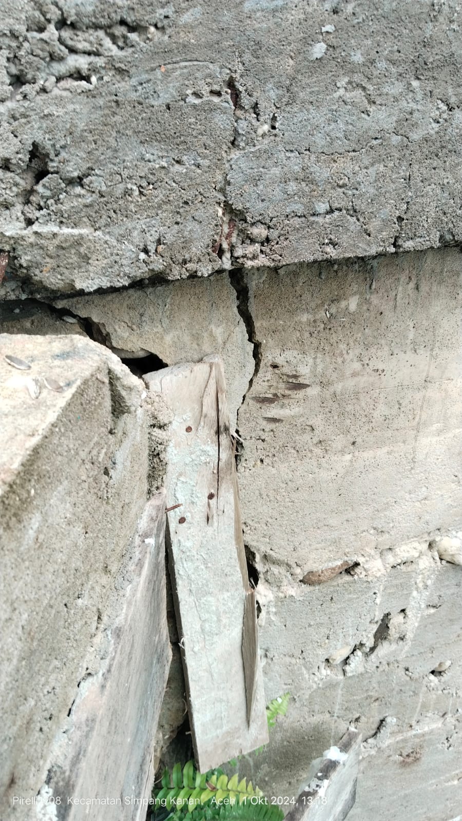 Baru Rampung, Talud Di Puskesmas Kuta Tinggi Sudah Retak