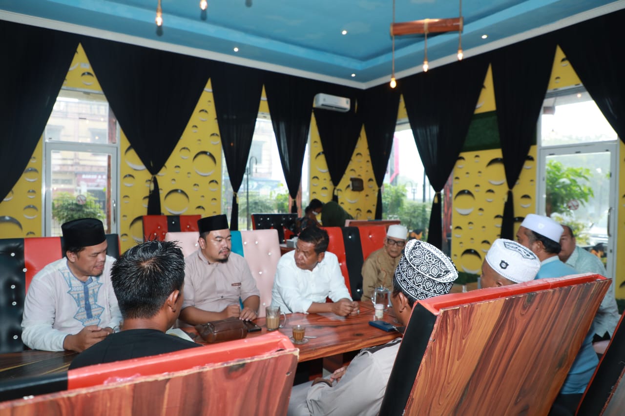 Ulama Dan Ustadz Di Kecamatan Bandar Dukung Dan Doakan Kemenangan RHS-AZI