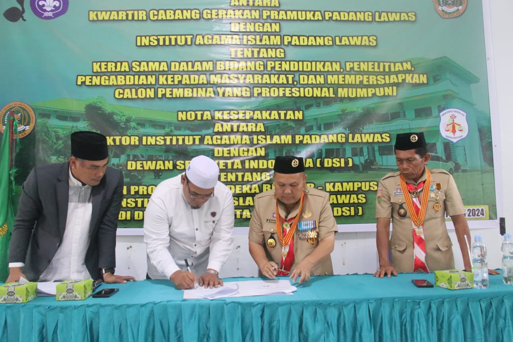 IAI Padang Lawas Teken MoU Pembinaan Kepramukaan