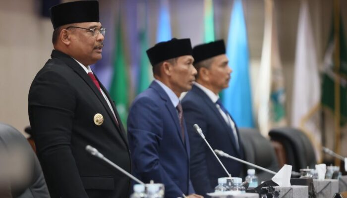 Zulfadli Kembali Pimpin DPR Aceh Periode 2024-2029