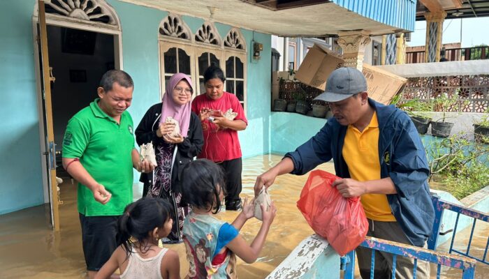 Basyaruddin Kunjungi Beberapa Lokasi Banjir Di Kota Tebingtinggi
