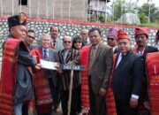 Parsadaan Pomparan Limbong Mulana Berikan Ulos Nasoraburuk Untuk 4 Marga