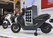 BOS Honda Jawab Impian Pecinta Big Scooter