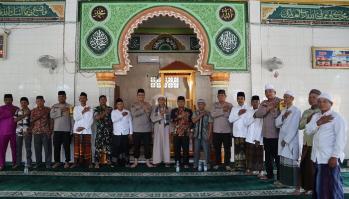 Kapolres Langkat Dengarkan Keluhan Jemaah Masjid Raya Jamik Nasrullah