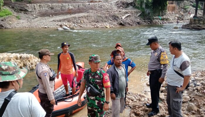 Pasutri Hanyut Di Sungai Aek Sibundong Sorkam, 1 Tewas 1 Hilang