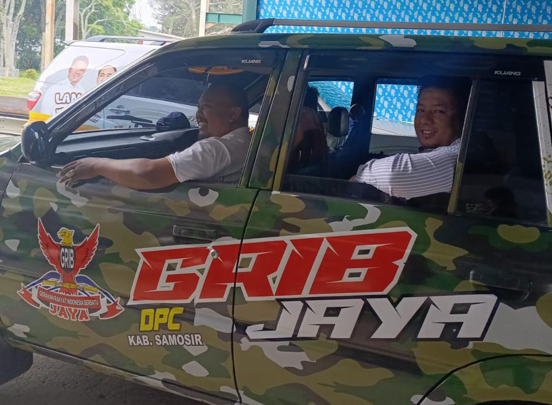 Vandiko Naiki Mobil Grib, Harisma: Kami Dukung Penuh Vantas 2 Periode