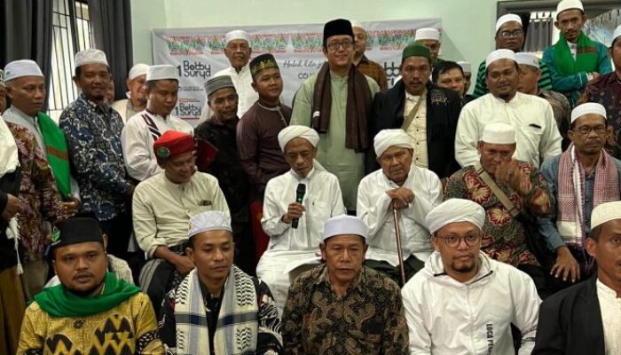 99 Pimpinan Ponpes Se Tabagsel Bergerak Bersama Menangkan Bobby-Surya