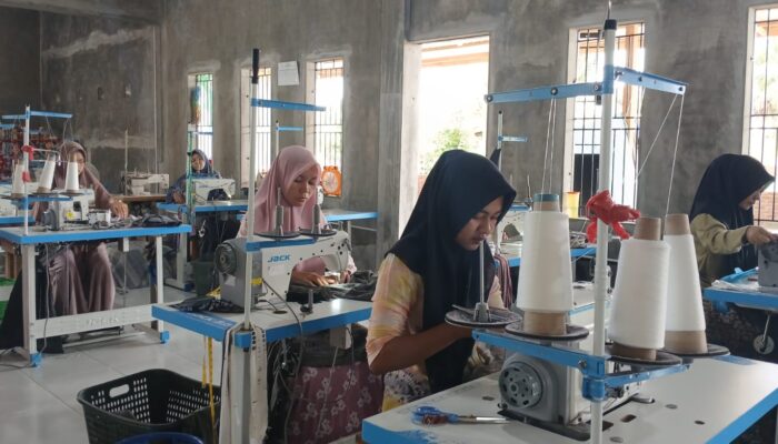 Konveksi Garmen Gagasan Seorang Putra Aceh, Dongkrak Ekonomi Warga