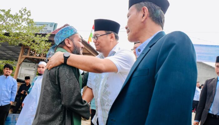 Dr Asri Ludin Tambunan Disambut Hangat Ulama
