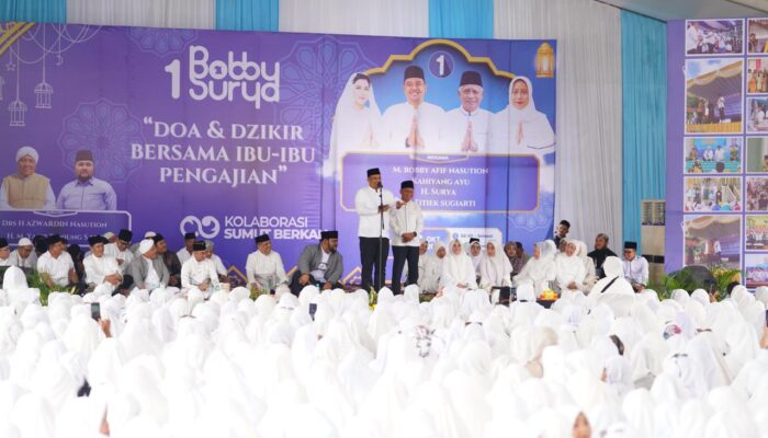 Istana Maimun Memutih, Ribuan Jamaah Sambut Antusias Bobby-Surya