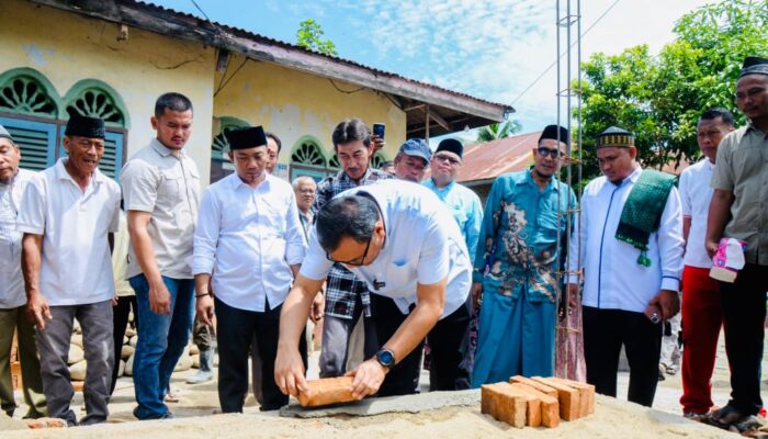 Asri Ludin Tambunan Ajak Masyarakat Dukung Pembangunan Musala At-Taqwa
