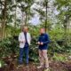 DIREKTUR Utama Holding Perkebunan PTPN III (Persero) Mohammad Abdul Ghani (kiri) bersama Dirut PalmCo Jatmiko Santosa saat di kebun kopi JCE, Bondowoso Jawa Timur. Sampai September tahun ini, JCE telah memproduksi 821 ton kopi arabika dan 32 persennya diserap pasar manca negara mulai dari Amerika hingga Eropa. Waspada/ist