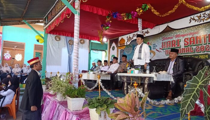 Pj Bupati Abdya Sunawardi Irup Hari Santri Nasional