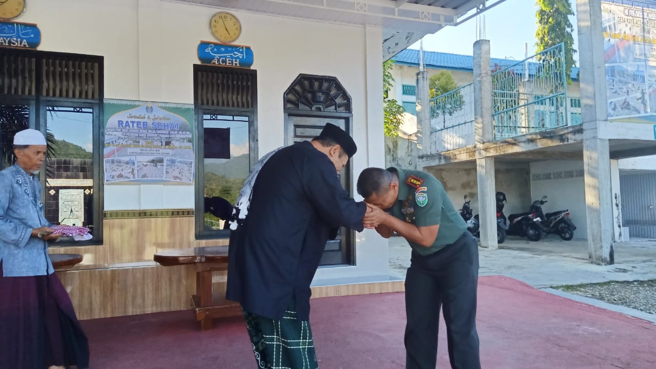 Danrem 012/TU Silaturahim Ke Abu Dayah Manyang Puskiyai Aceh Danrem 012/TU Silaturahim Ke Abu Dayah Manyang Puskiyai Aceh