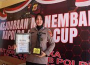 Brigadir Dewi Muftian Juara III Kejuaraan Menembak Kapolda Cup