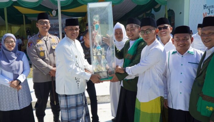 Pj Bupati Langkat Faisal Hasrimy Sebut Santri Pilar Utama Masa Depan Bangsa