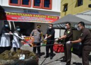 Kejari Aceh Tengah Musnahkan BB Narkotika