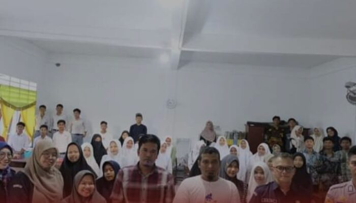 KPU Goes To Pesantren Di Ponpes Al Mukhlishin