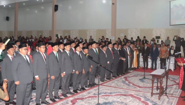 45 Anggota DPRD Sergai Dilantik, 22 Wajah Baru