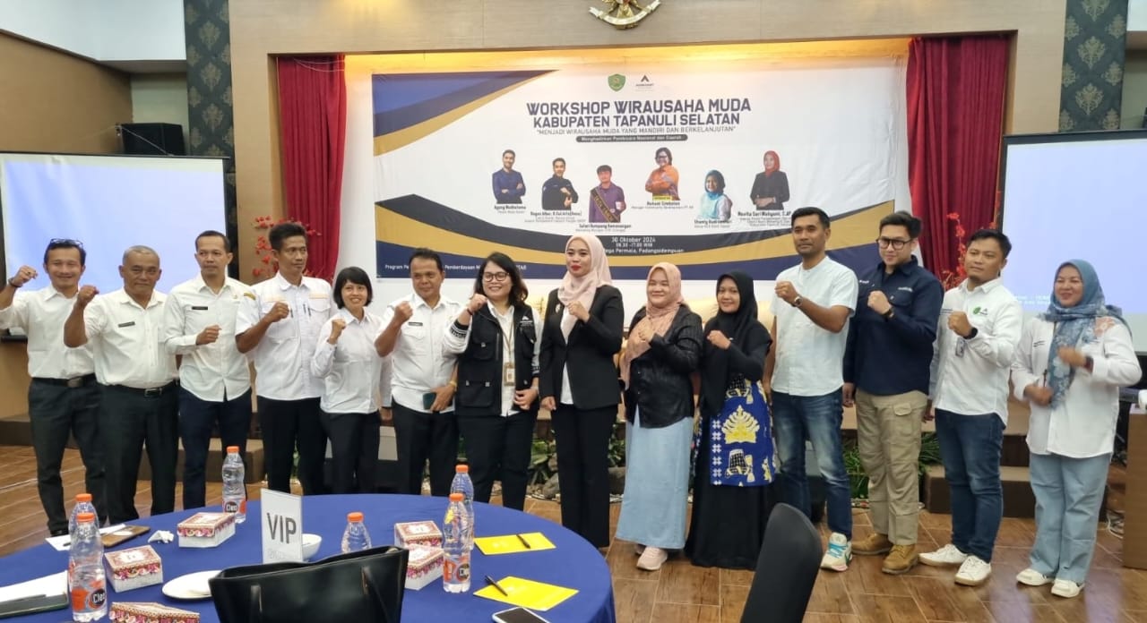 PT. AR Edukasi Warga Tapsel Cerdas Berwirausaha