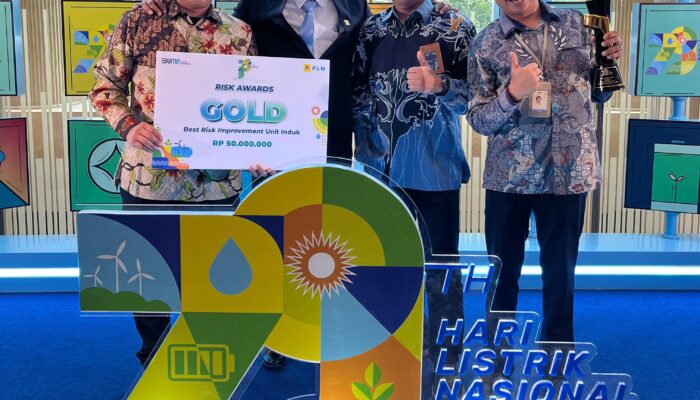 Raih Gold Trophy Best Risk Improvement, PLN UIPSBU Terbaik Se-Indonesia