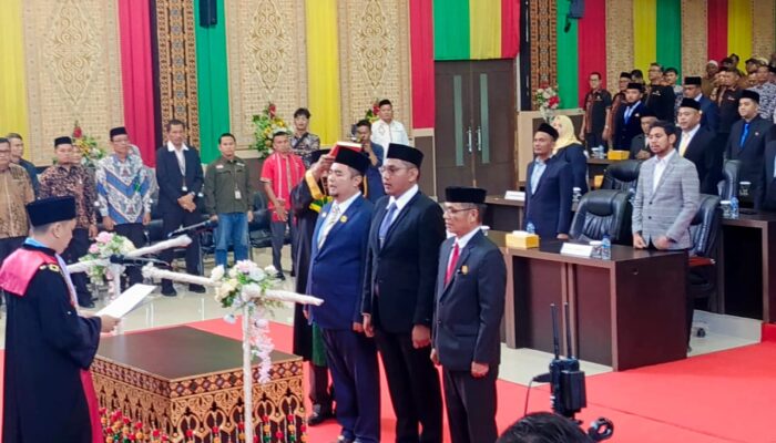 3 Pimpinan DPRK Agara Dilantik