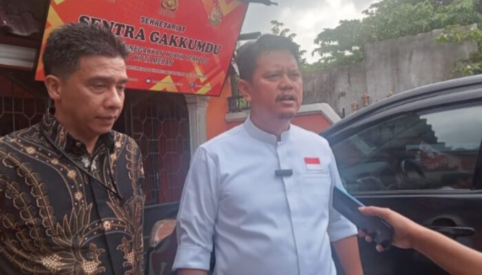 Terkait Gelar Profesor Tak Dicantumkan KPU, Ridha Siapkan Bukti Ke Bawaslu Medan