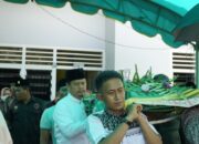 Angkat Keranda Jenazah Saat Melayat Ke Rumah Duka, Prof Ridha: Pahalanya Sangat Besar