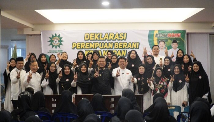Ratusan Kaum Perempuan BERANI Siap Menangkan Prof Ridha Dan Abdul Rani