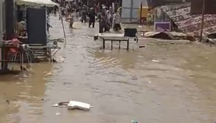 BREAKING NEWS, Tanggul Seruway Tamiang Jebol