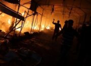 Israel Bom Tenda Pengungsi Dekat RS Di Gaza, Bakar Warga Hidup-hidup