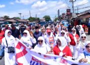 Emak-emak Hadang Mobil Edy Rahmayadi Di T.Tinggi