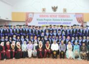 Lulusan Akbid Harus Berikan Pelayanan Kesehatan Prima Kepada Masyarakat