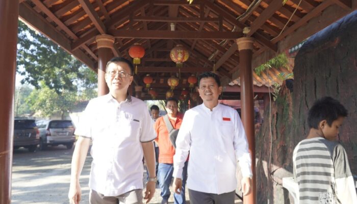 Bersama Hasyim, Prof Ridha Perkuat Toleransi Dan Nilai Pluralisme Dari Vihara Tertua Di Medan