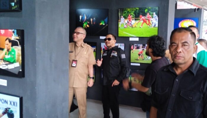 Kades Silo Baru Asahan Apresiasi Pameran Foto PON