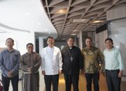 Silaturahmi Ke Uskup Medan Mgr Kornelis Sipayung, Prof Ridha Paparkan Program Masa Depan