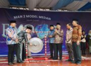 Ketua Komisi VIII DPR RI : Kompetisi Expo Sesi 7 MAN 2 Model Sarana Penguasaan Bahasa Yang Mudah