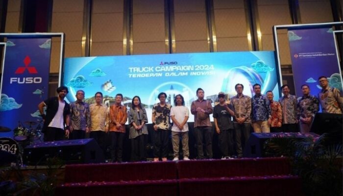 Mitsubishi Fuso Hadirkan Promo Shocktober & Roadshow Truck Campaign di Medan